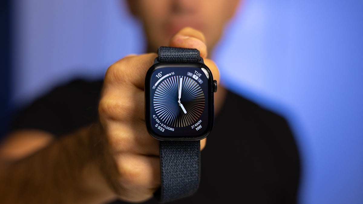 Apple Watch, şimdi de Tim Cook’un babasını kurtardı!