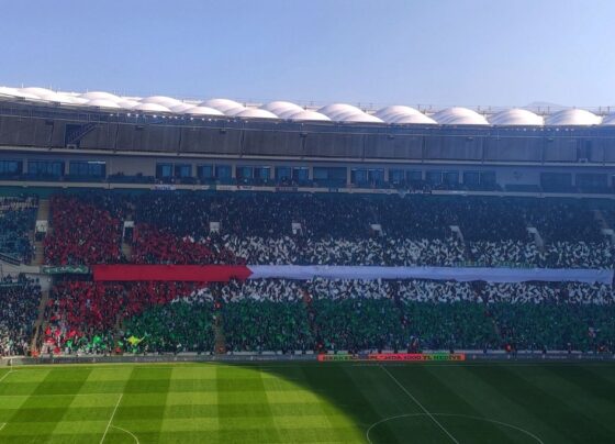 Bursaspor'dan Filistin koreografisi: Ateşkes gününde bayraklar Gazze için sallandı