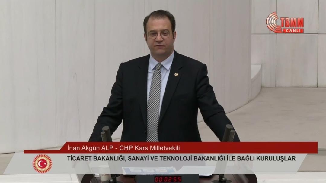 CHP Kars Milletvekili İnan Akgün Alp, kesin ihraç istemiyle disiplin kuruluna sevk edildi