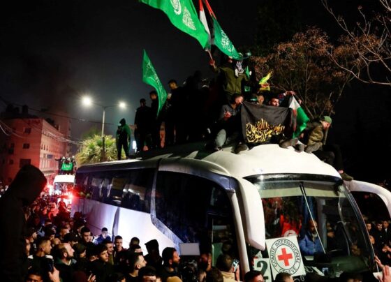 İsrail'in serbest bıraktığı Filistinli mahkumlara coşkulu karşılama - Son Dakika Dünya Haberleri