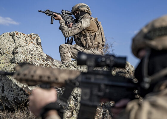 Irak'ın kuzeyinde 11 PKK'lı terörist öldürüldü