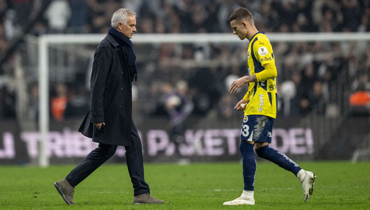 Mourinho 6 ismin biletini kesti: Fenerbahçe’de ayrılık rüzgarı