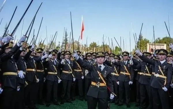 Son dakika! Teğmenlerin korsan yemininde karar günü! Gerekçeli karar bugün onaya sunulacak