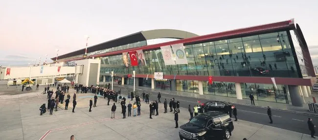 Yeni terminal binasıyla yolcu kapasitesi 6 milyona çıktı