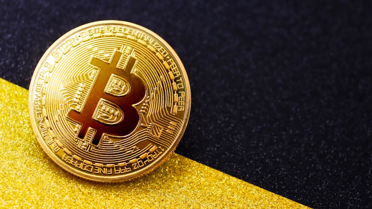 28 milyar liralık Bitcoin’ini kaybeden adam bakın ne yaptı!