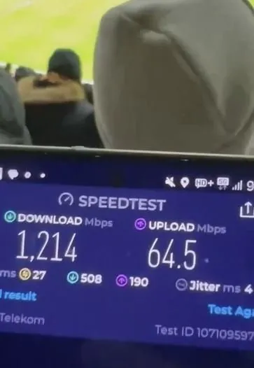 5G hızı artık stadyumlarda! Galatasaray-AZ Alkmaar maçında test edildi