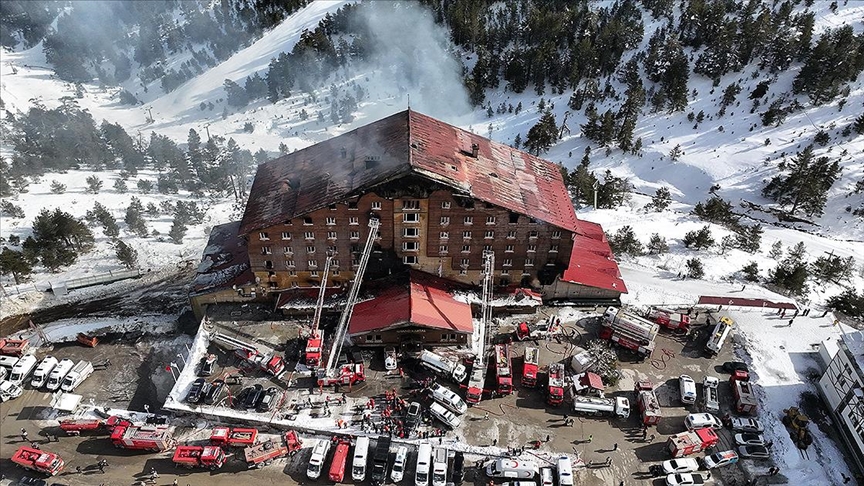 Bolu yangın faciası ile ilgili önemli gelişme: 2 yeni gözaltı kararı haberi