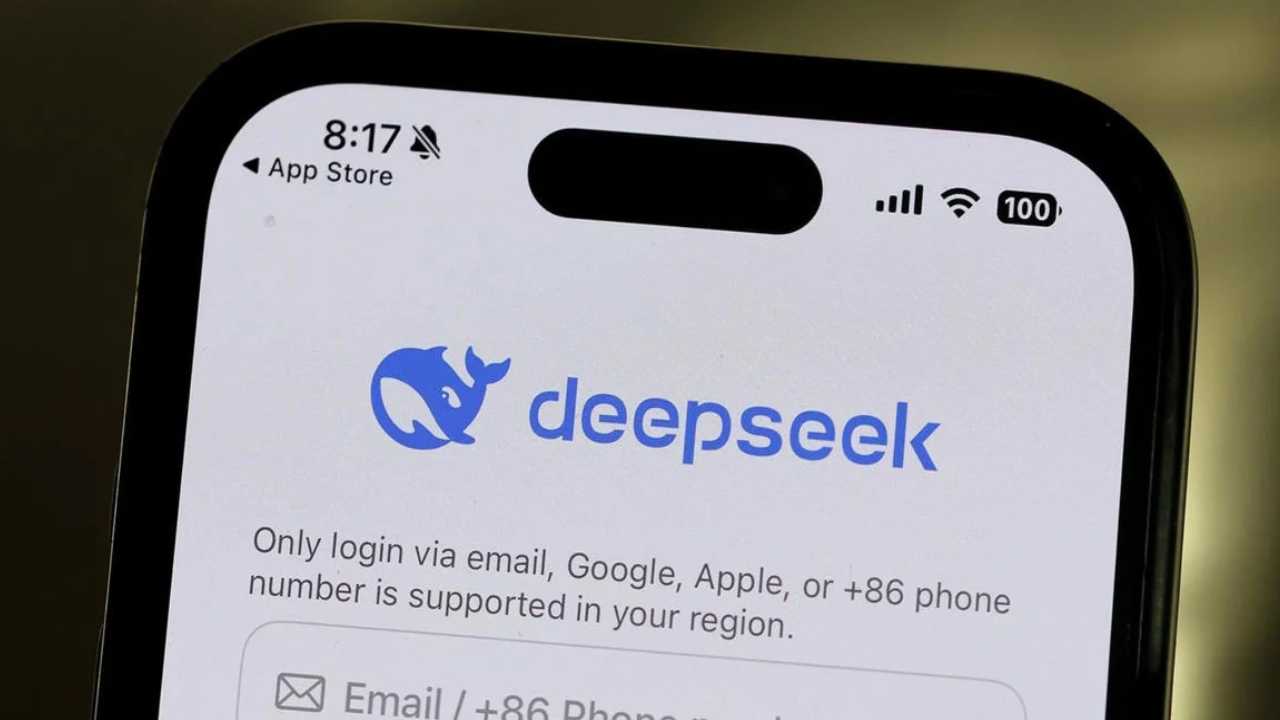 DeepSeek iOS uygulaması iPhone için tehdit mi oluşturuyor?