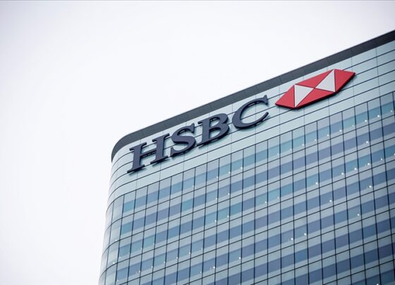 HSBC'den maliyet tasarrufu