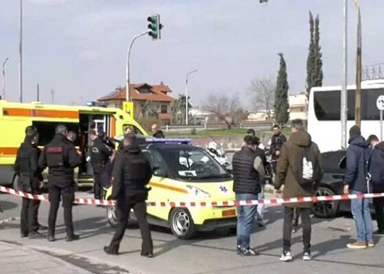 İki Türk'ün olduğu araç tarandı: Selanik'te suikast