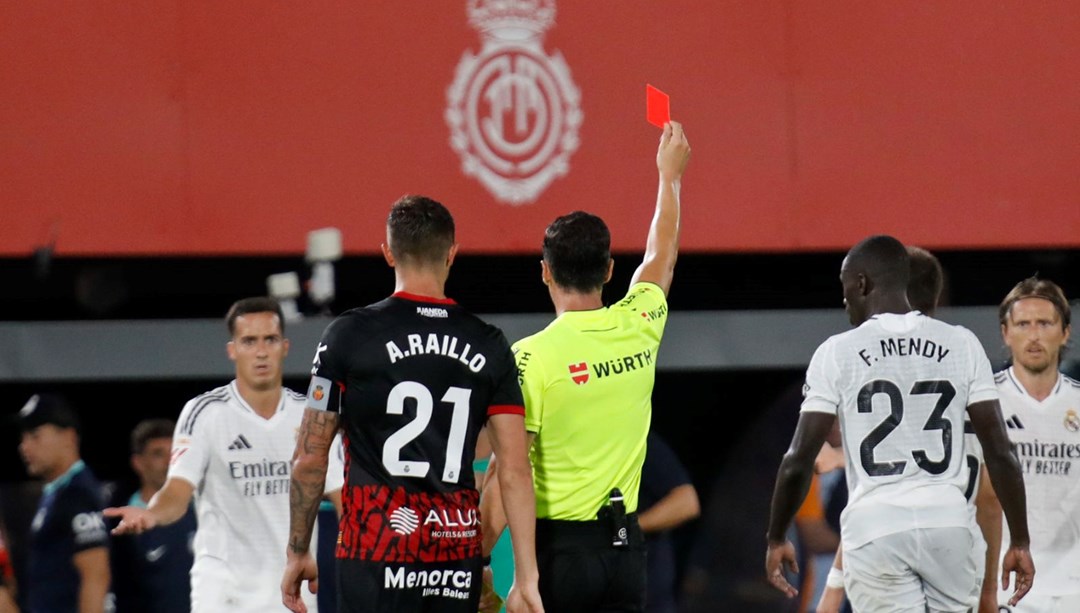 İspanya’da hakem krizi zirvesi: Real Madrid rest çekti, VAR kayıtlarını istiyor – Son Dakika Spor Haberleri