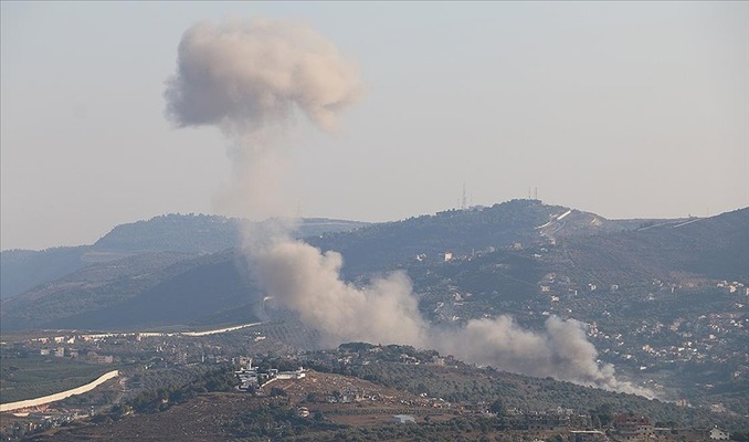 İsrail, Suriye'ye hava saldırıları düzenledi