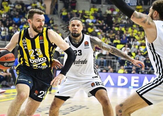 Fenerbahçe Beko Virtus Bologna'yı 95-81 yendi