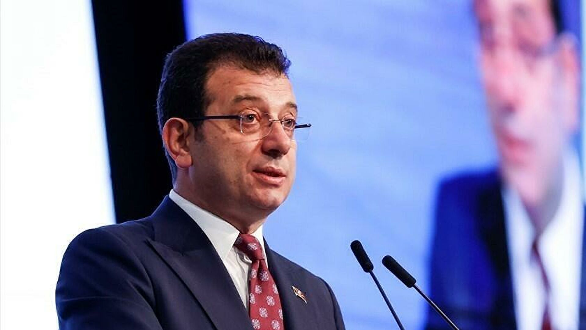 Özgür Özel, Ahmet Davutoğlu ile bir araya geldi haberi