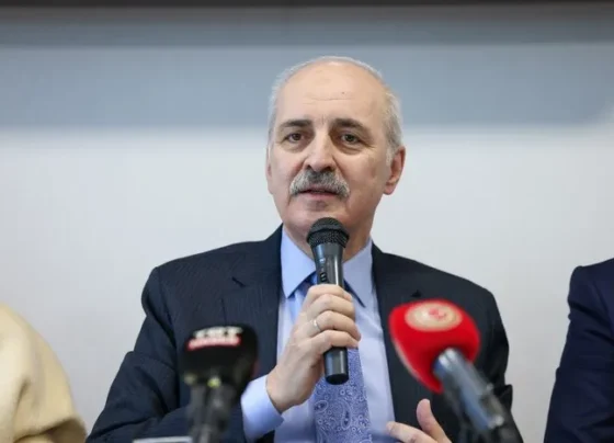 TBMM Başkanı Kurtulmuş: 'Anadolu irfanının dünyaya öğretileceği bir zamandayız'