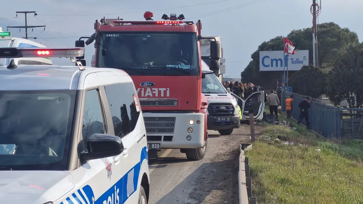 Tekirdağ’da tır ile otomobil çarpıştı: 1 ölü, 2 yaralı