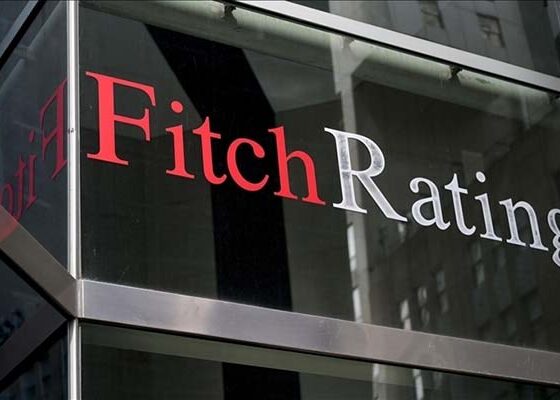 Fitch, Almanya ve İngiltere'nin kredi notlarını teyit etti