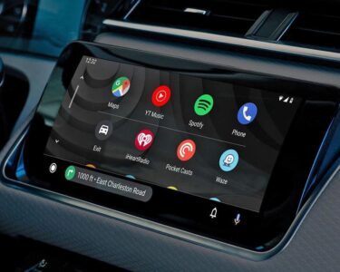 Mesaja bakma derdine son! Android Auto için etkileyici özellik