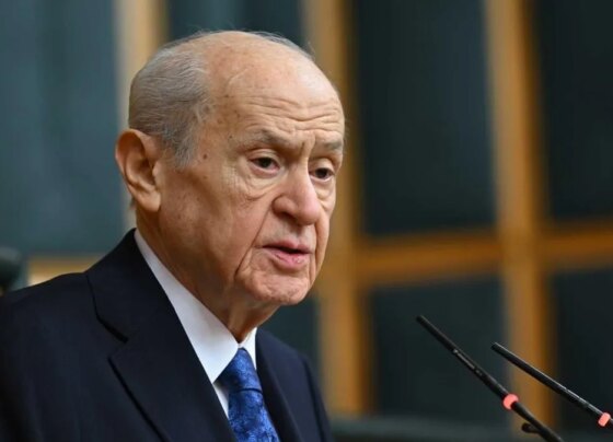 Bahçeli, Demirtaş ile telefonda görüştü