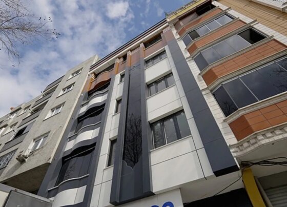 Bayrampaşa'da aile apartmanı "Yarısı Bizden Kampanyası" ile dönüştü