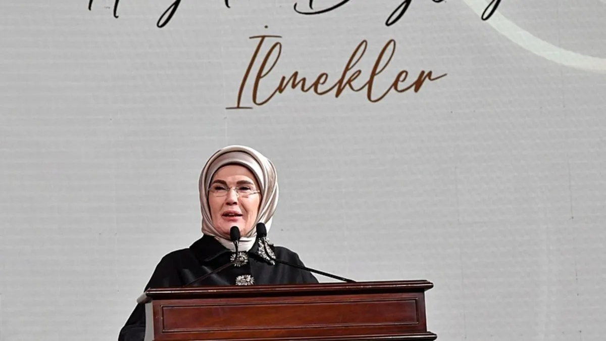 Emine Erdoğan’dan “Hayata Bağlayan İlmekler” projesi paylaşımı