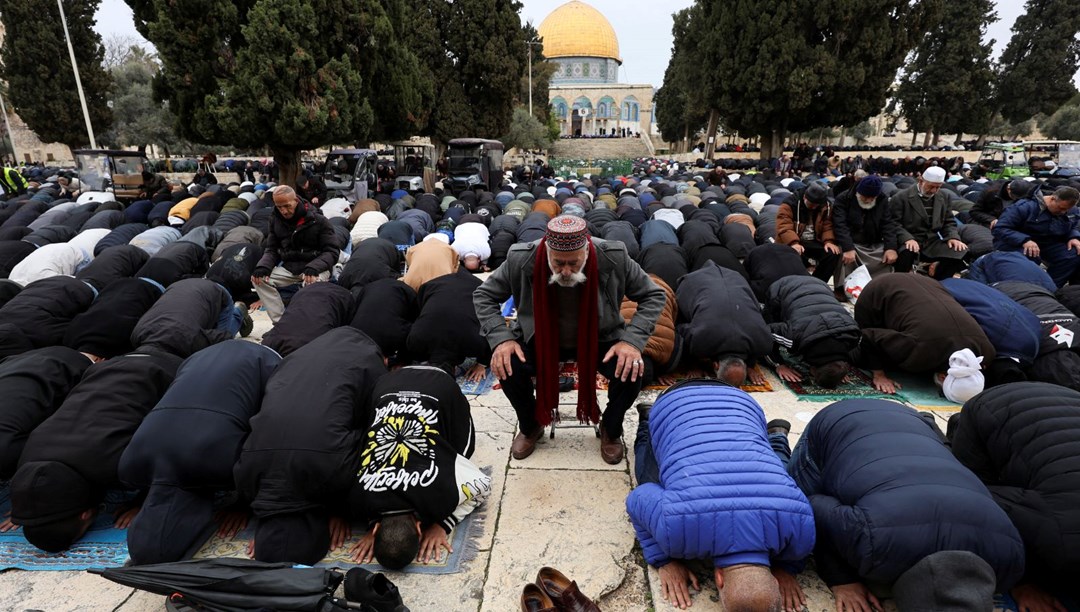 Mescid-i Aksa’da Ramazan ayının ilk cuma namazı kılındı – Son Dakika Dünya Haberleri