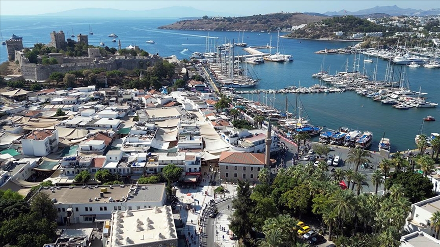 Muğla’da tekne bağlama ücretlerine fahiş zam! haberi