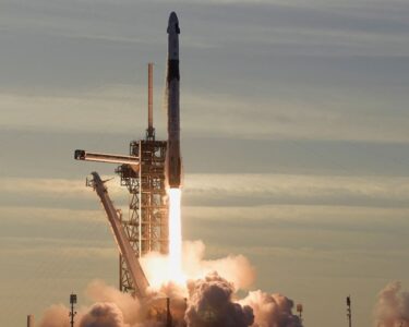 SpaceX, 4 astronotu Uluslararası Uzay İstasyonu'na gönderdi - Son Dakika Dünya Haberleri