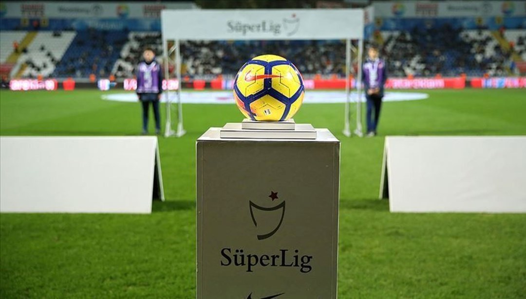 “Süper Lig’de pazar ateşi” (2 Mart 2025 spor manşetleri) – Son Dakika Spor Haberleri