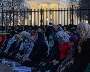 Trump'a işgal öfkesi: Binlerce kişi Beyaz Saray önünde - Son Dakika Dünya Haberleri