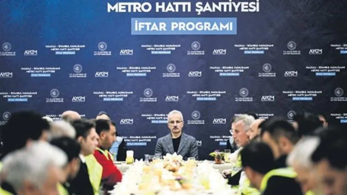 Uraloğlu, Metro Hattı Şantiyesi’nde iftar açtı