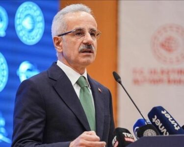 Bakan Uraloğlu duyurdu: Türkiye, Üç Deniz Girişimi’nin stratejik ortağı olacak