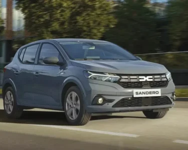 Peugeot 208, Avrupa pazarında liderliğe yükseldi.