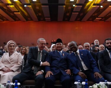 Suriye Cumhurbaşkanı Şara Türkiye’de - Son Dakika Dünya Haberleri